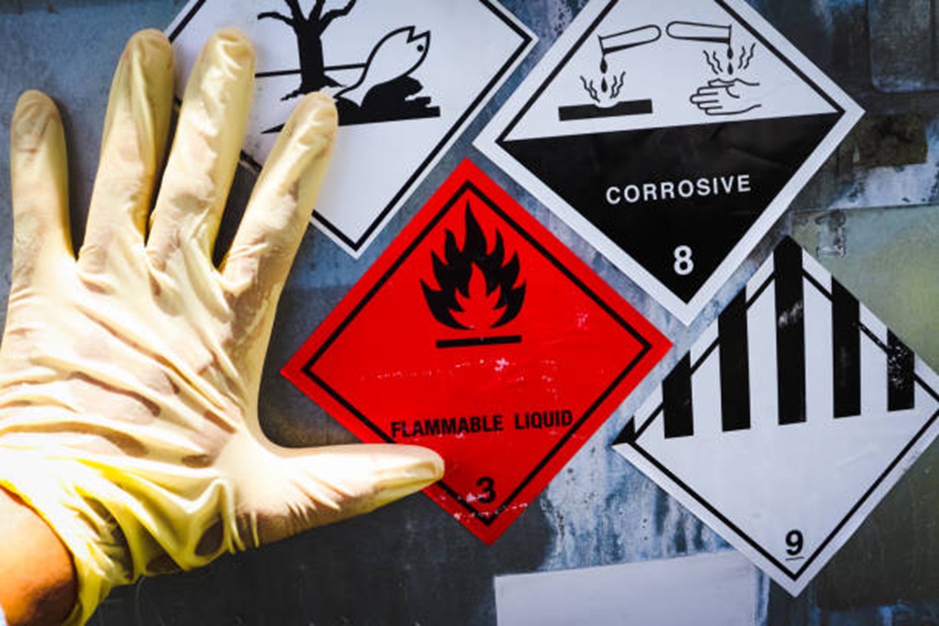 CLEANING THE SCENE OF INDUSTRIAL ACCIDENTS – WHAT HAZARDS MIGHT YOU OVERLOOK?